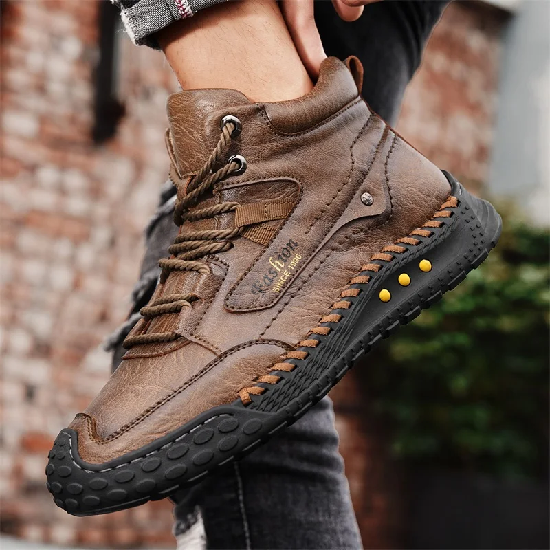 Men's Hand-Stitched Fashion Boots, Retro Lace-Up Mid-High Casual Shoes, Suitable for Spring and Autumn Daily Wear, Outdoor Hiking Boots, Comfortable Large-Size Men's Shoes