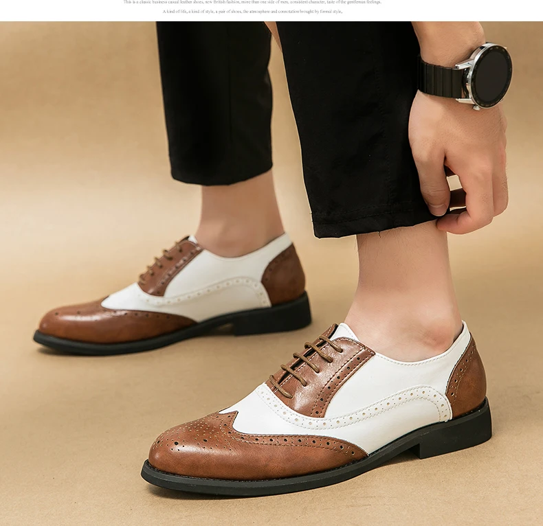 Oxfords Men Shoes Red Sole Fashion Business Casual Party Banquet Daily Retro Carved Lace-up Brogue Dress Shoes