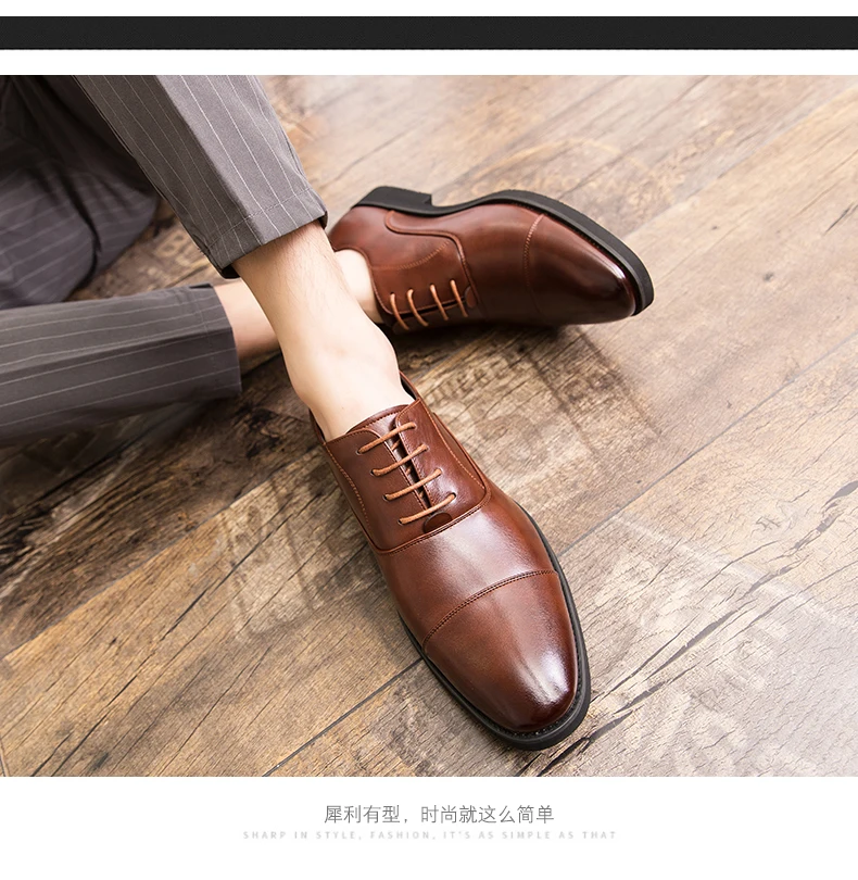 Oxfords Men Shoes Red Sole Fashion Business Casual Party Banquet Daily Retro Carved Lace-up Brogue Dress Shoes