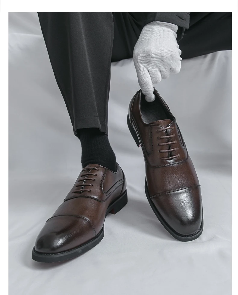 Oxfords Men Shoes Red Sole Fashion Business Casual Party Banquet Daily Retro Carved Lace-up Brogue Dress Shoes