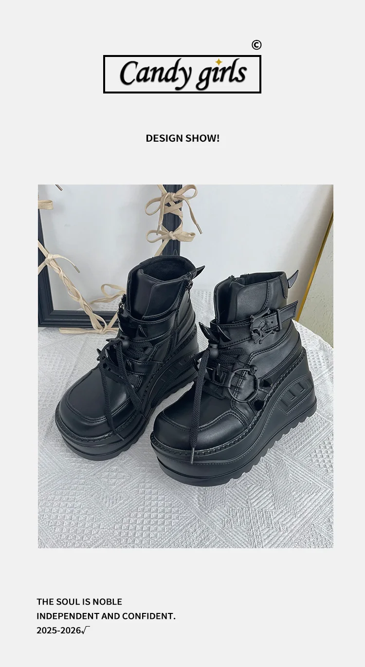 2025 Women's Black Skull Decorative Gothic Tide Genuine Leather Shoes 9cm Thick-soled Lace-Up Short Boots