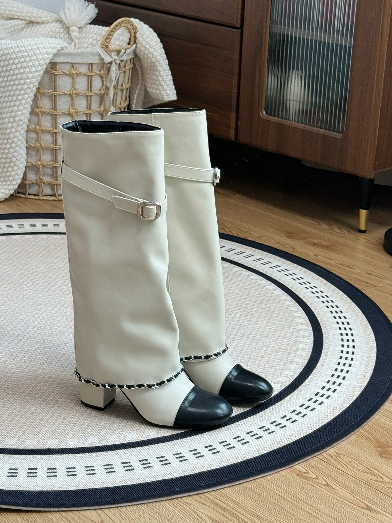 Xiaoxiangfeng Color Blocked Thick Heeled Pants Boots, Knee High Leg Knight Fashion Boots, High-Heeled Chain Boots