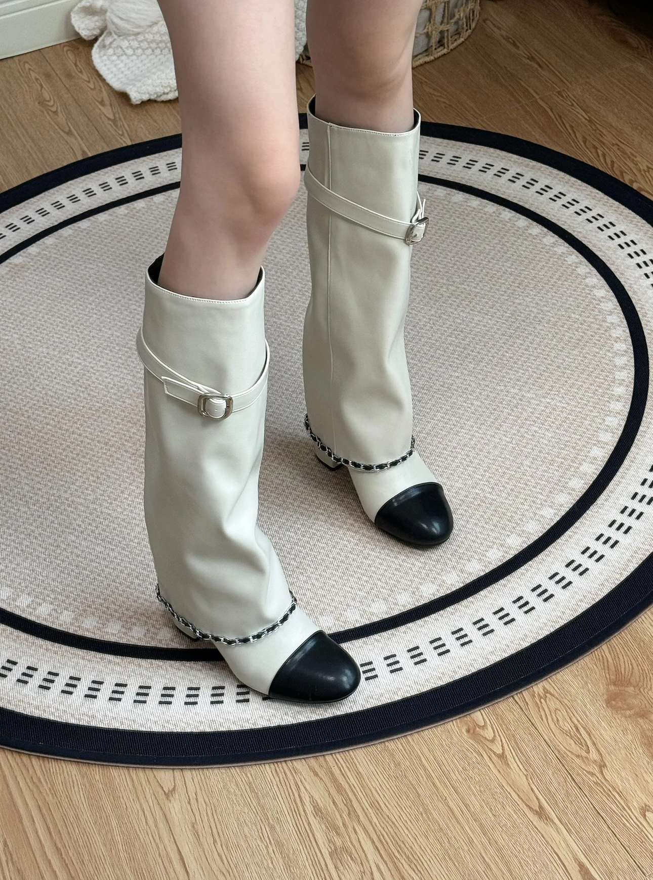 Xiaoxiangfeng Color Blocked Thick Heeled Pants Boots, Knee High Leg Knight Fashion Boots, High-Heeled Chain Boots