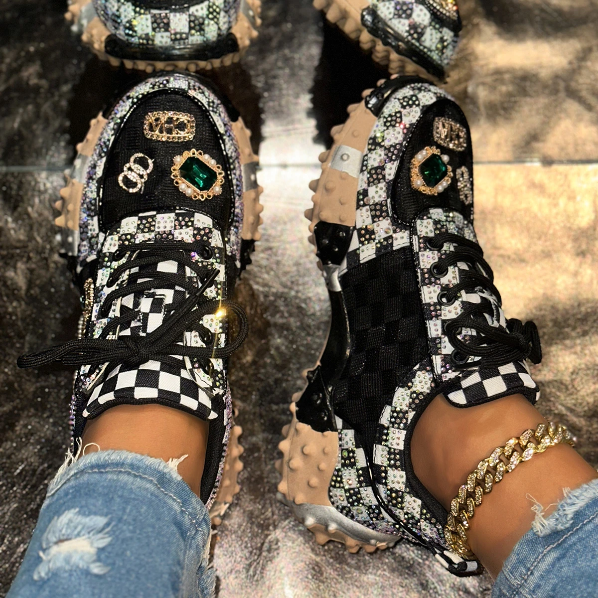 Women's Non-slip Platform Shoes Trendy Diamond Luxury Sports Tennis Shoes Women Casual Elegant Fashion Rhinestone Designer Shoes