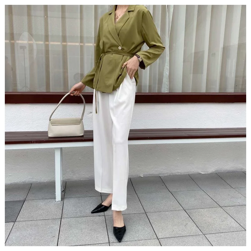 Brand Slippers Women Pointed Toe Slides Women Low Heel Mules Thin Heel Slippers Outdoor Flip Flops Pleated Shoes Female Sandals