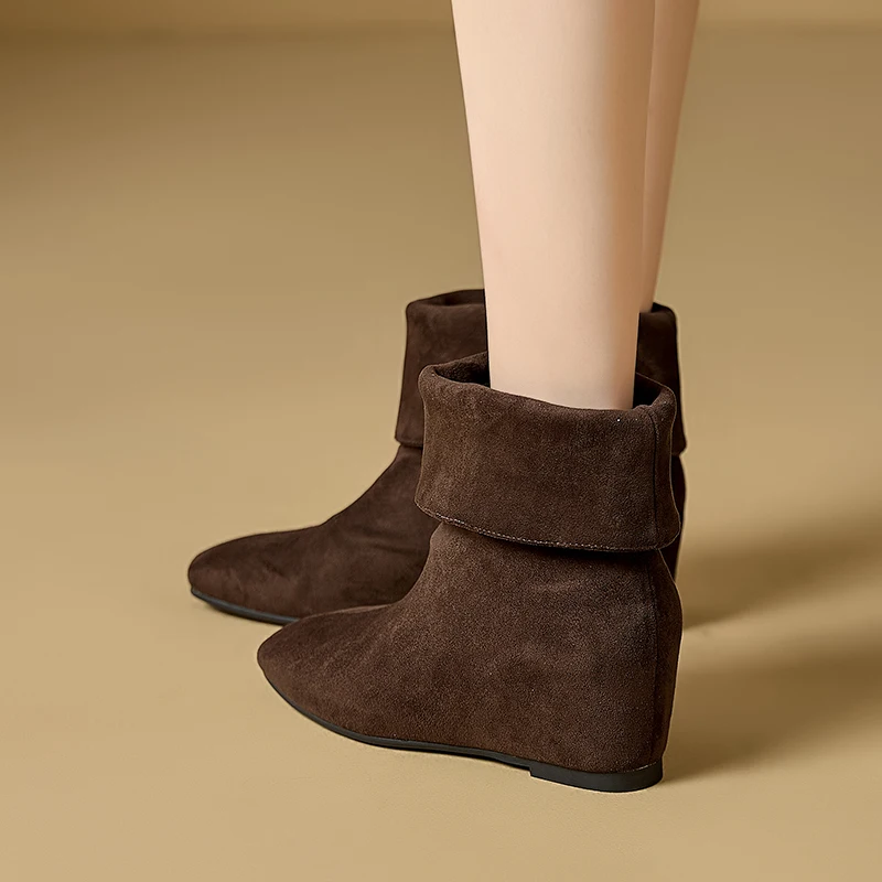 AIYUQI 2026New Women Folded Cuff Wedge Ankle Boots Suede Pointed Toe Slipon Short Booties Ladies Retro Fall Winter Casual Shoes