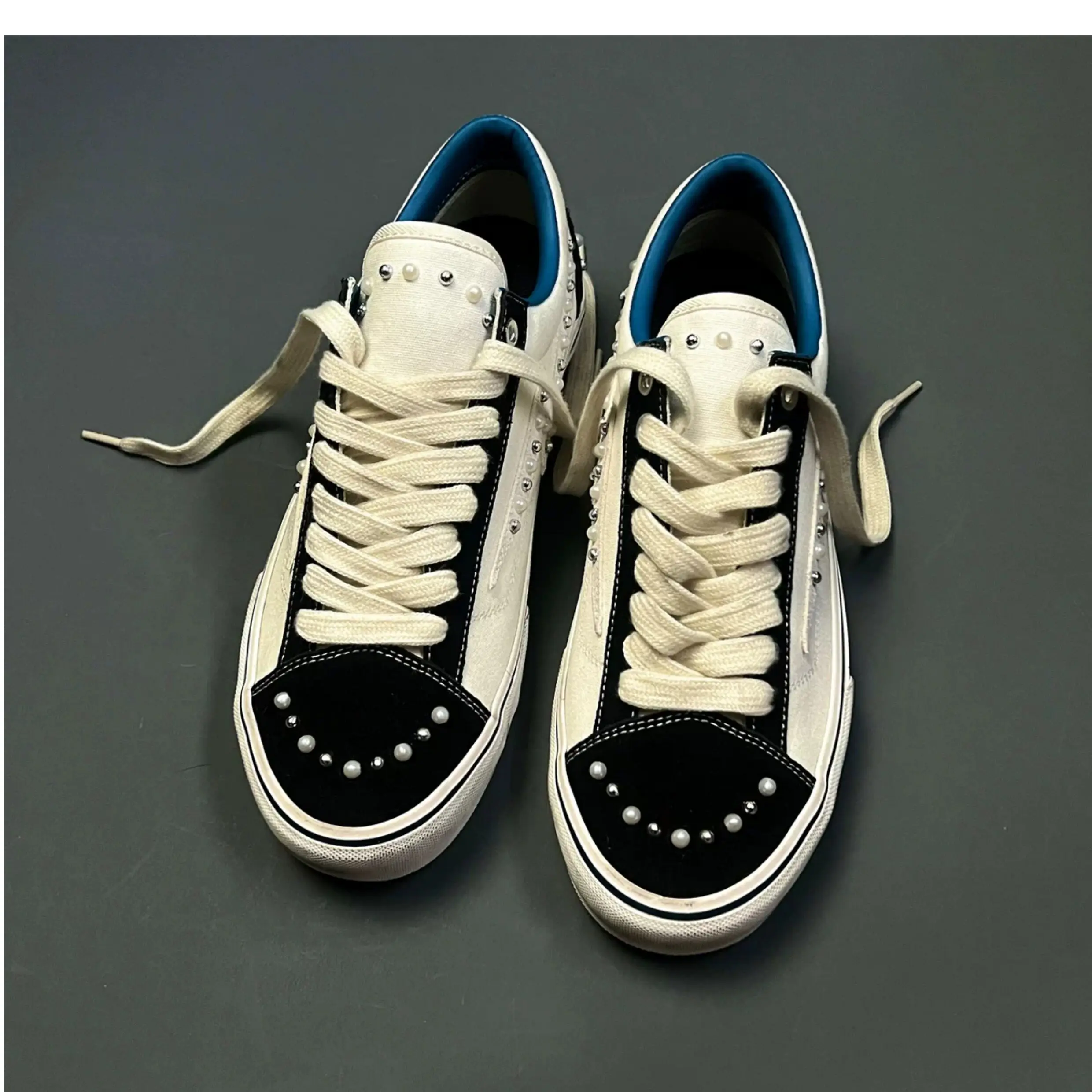 Dopamine Co., Ltd. Skateboard Shoe Head Blasting American retro fashion street leisure skateboard shoes.