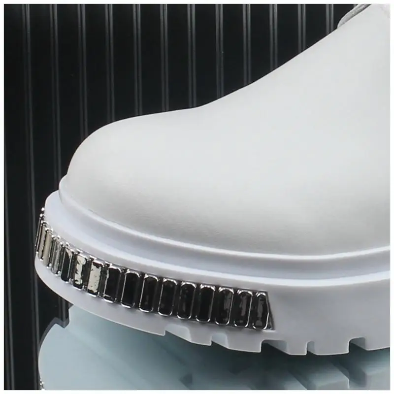 2025 White Men's High-Top Winter Velvet Warm British Medium Motorcycle Thick-Soled Boots