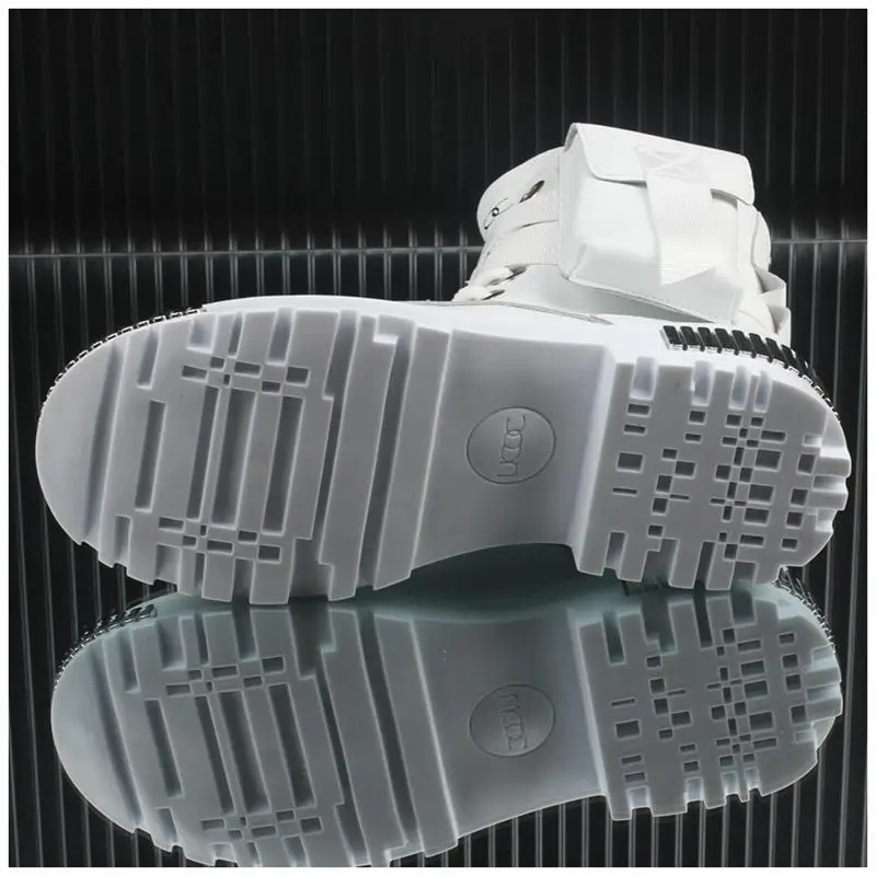 2025 White Men's High-Top Winter Velvet Warm British Medium Motorcycle Thick-Soled Boots