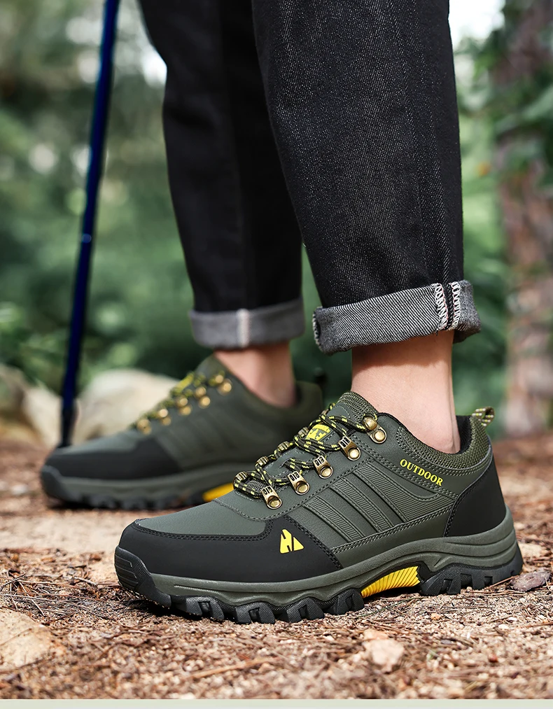 Men's Plus Size Outdoor Hiking Shoes Four Seasons Non-Slip Comfort Casual Walking Shoes Fashion Youth Joker Sports Running Shoes