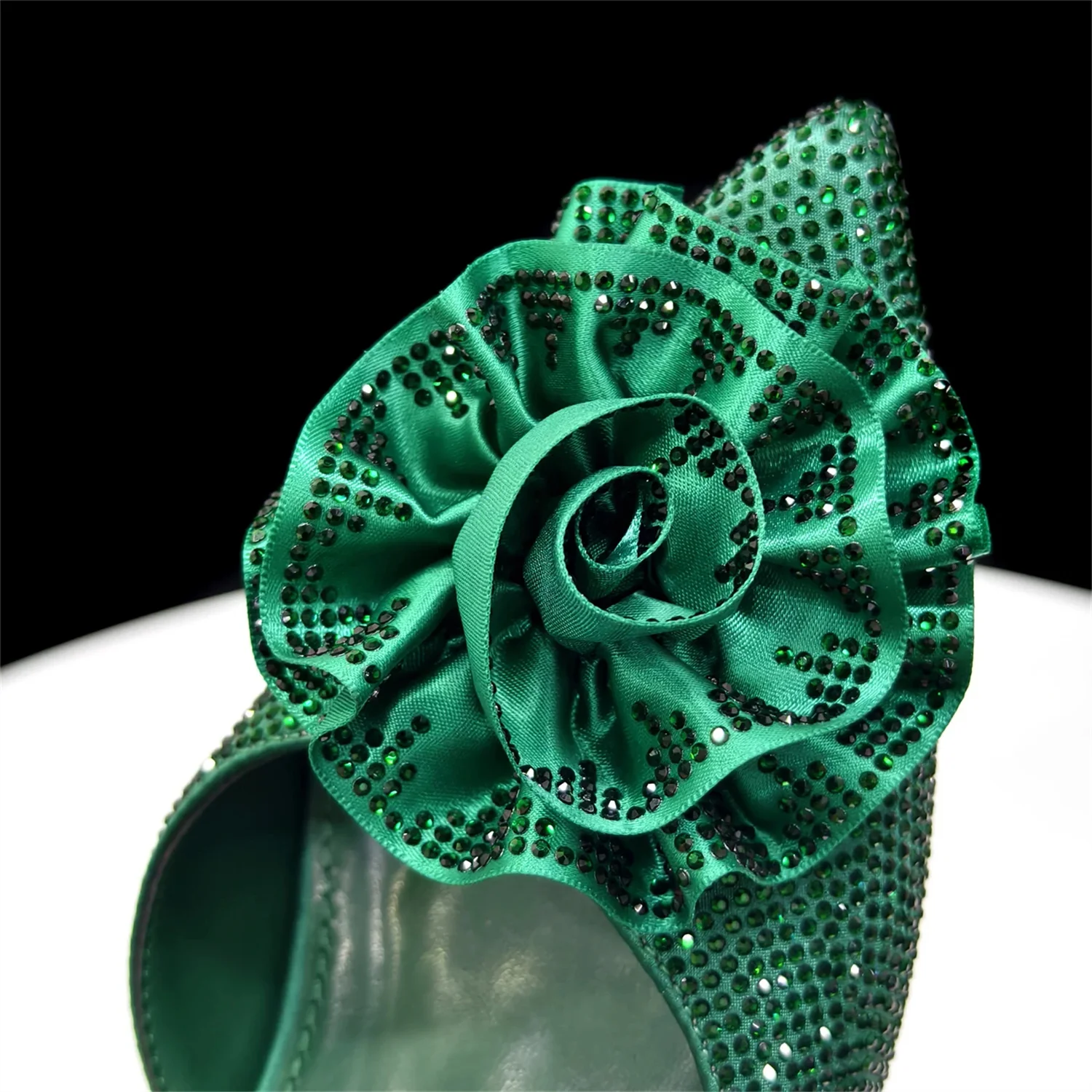 2026 Luxury Green 3D Rose Rhinestone Shoes And Bag Set Women Pointed Toe Slingback High Heels Matching Clutch For Wedding Party