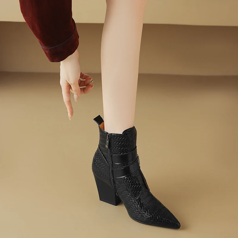 2026 New Trend Spring Autumn Genuine Leather Women Chunky Heeled Boots Black Brown Buckle Side Zipper Pointed Toe Ankle Boots