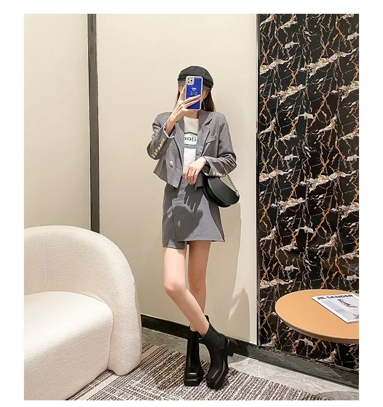 Black Chunky Heel Chelsea Boots Women British Style Leather Square Toe Platform Ankle Boots Casual Non-slip Motorcycle Boots