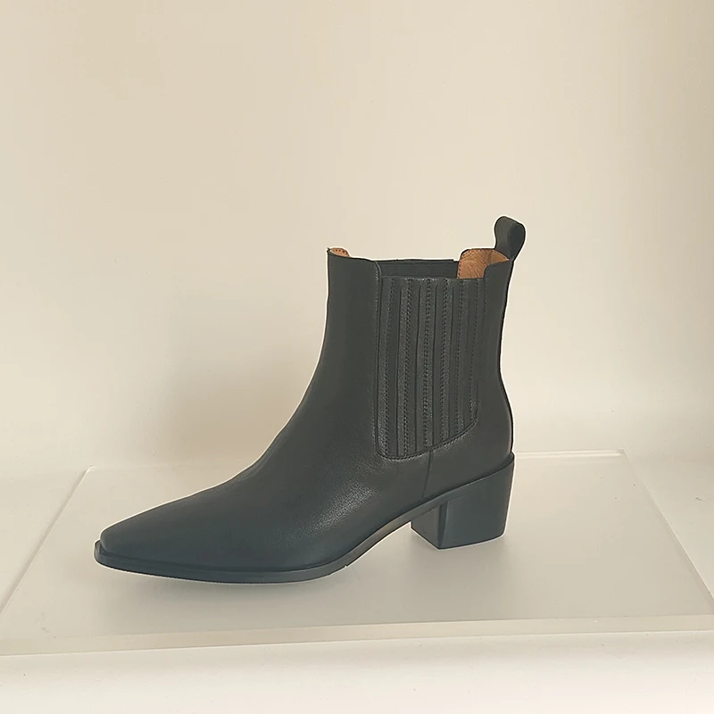 SmallHut 2026 New Trend Women Autumn Winter Genuine Leather Ankle Boots Black Brown High Chunky Heeled Pointed Toe Chelsea Boots