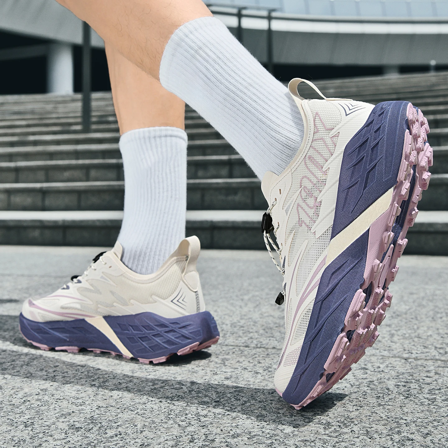 Men's Casual Sports Shoes, New Running Shoes, Breathable Mesh, Cushioning and Rebound, Shock Absorption and Durability, Suitable for Outdoor Sports, Leisure Fitness, Gym Workouts, Suitable for All Seasons