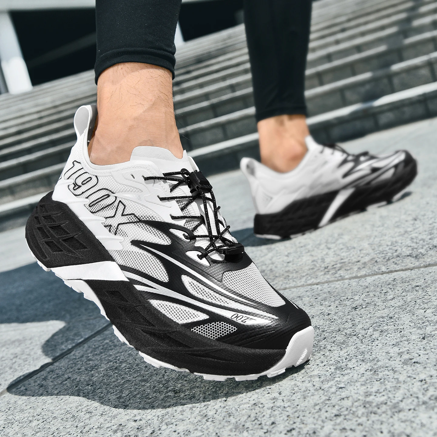 Men's Casual Sports Shoes, New Running Shoes, Breathable Mesh, Cushioning and Rebound, Shock Absorption and Durability, Suitable for Outdoor Sports, Leisure Fitness, Gym Workouts, Suitable for All Seasons