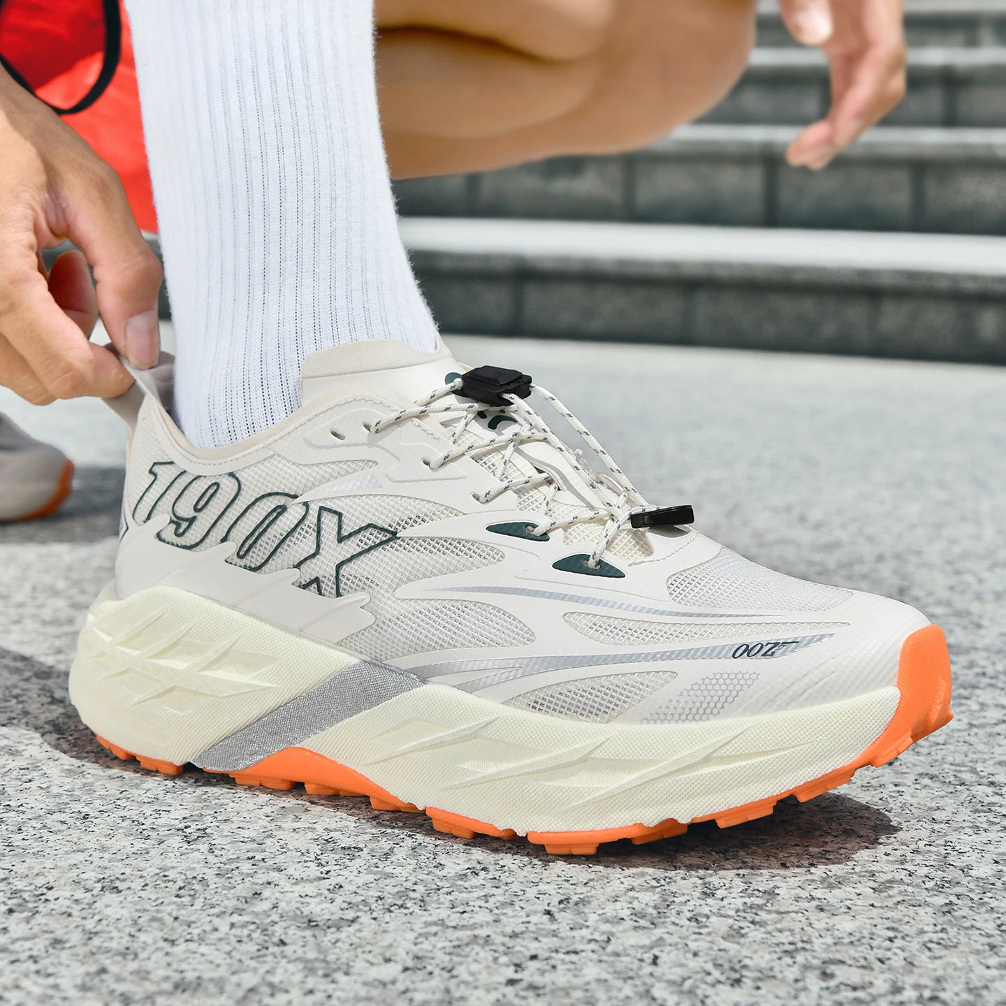 Men's Casual Sports Shoes, New Running Shoes, Breathable Mesh, Cushioning and Rebound, Shock Absorption and Durability, Suitable for Outdoor Sports, Leisure Fitness, Gym Workouts, Suitable for All Seasons