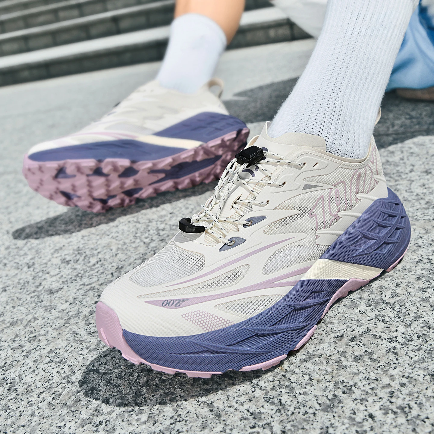 Men's Casual Sports Shoes, New Running Shoes, Breathable Mesh, Cushioning and Rebound, Shock Absorption and Durability, Suitable for Outdoor Sports, Leisure Fitness, Gym Workouts, Suitable for All Seasons