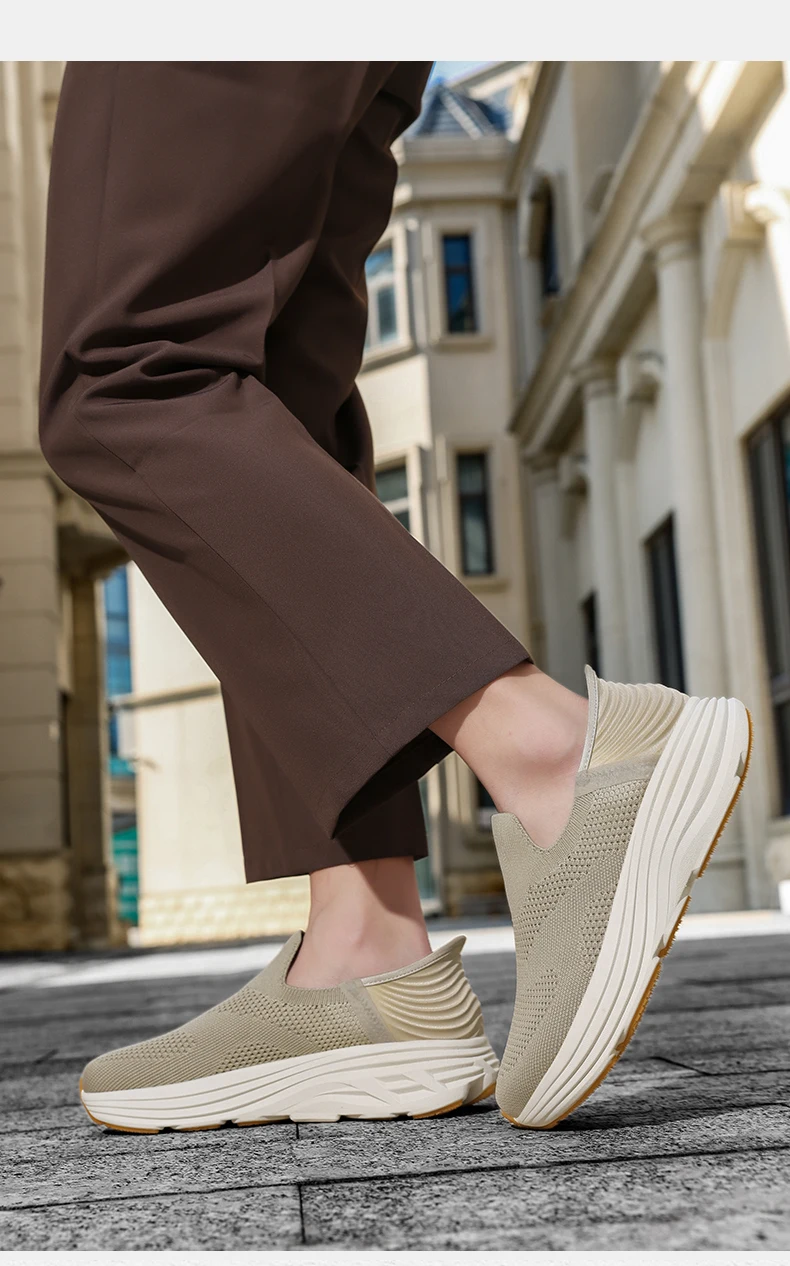 Wide Men's Slip-On Walking Shoes Lightweight Breathable Outdoor Casual Sports Running Shoes Sneakers For Swollen Feet