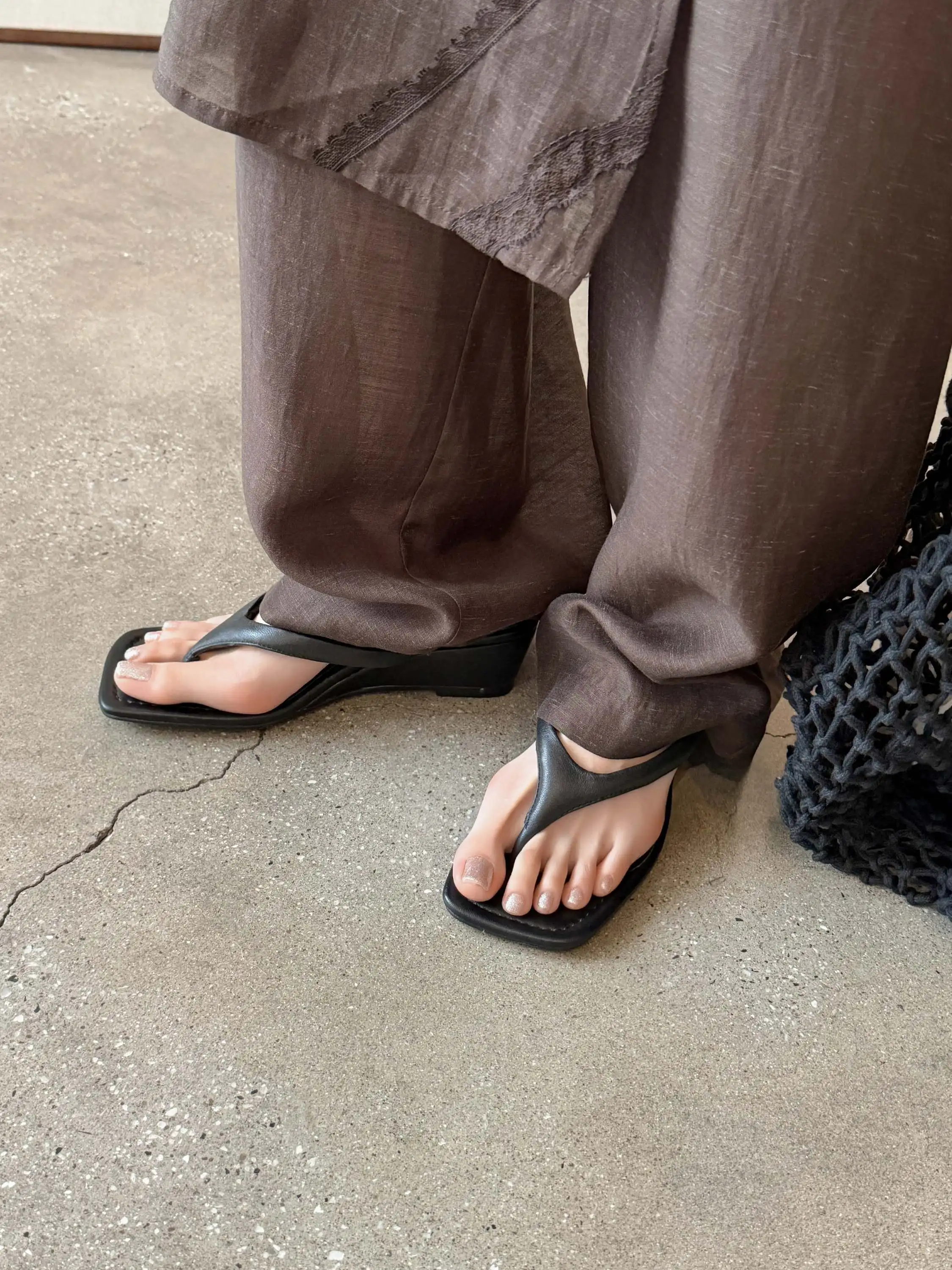 Krazing Pot Genuine Leather Mules Flip Flops Slingback Summer Shoes Concise Design Wedges Casual Fashion Women Outside Slippers