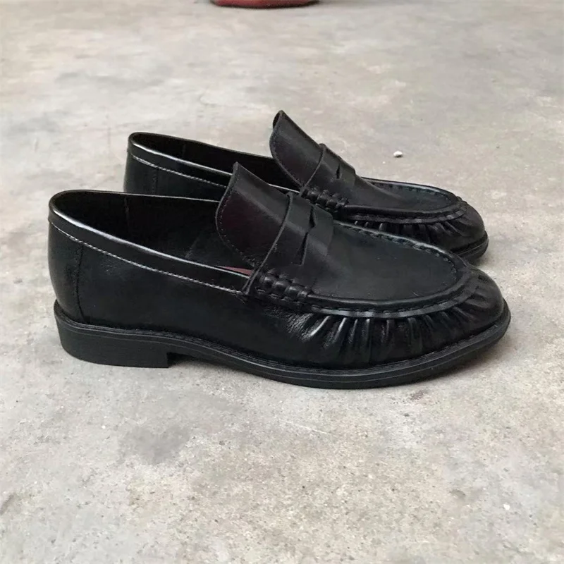 Dilalula 2026 Classic Genuine Leather Pleated Loafers Women French Style Low Heels Slip On Pumps Female Casual Shoes Plus Size