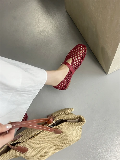 Eilyken Spring Fashion Hand Weaving Hollow Out Buckle Strap Flats Heels Women Sandals Designer Comfortable Ballet Banquet Shoes