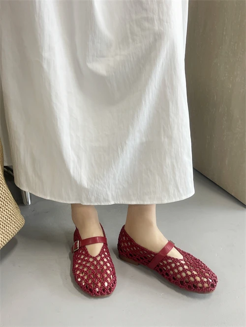 Eilyken Spring Fashion Hand Weaving Hollow Out Buckle Strap Flats Heels Women Sandals Designer Comfortable Ballet Banquet Shoes