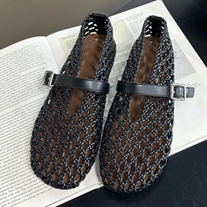 Eilyken Spring Fashion Hand Weaving Hollow Out Buckle Strap Flats Heels Women Sandals Designer Comfortable Ballet Banquet Shoes