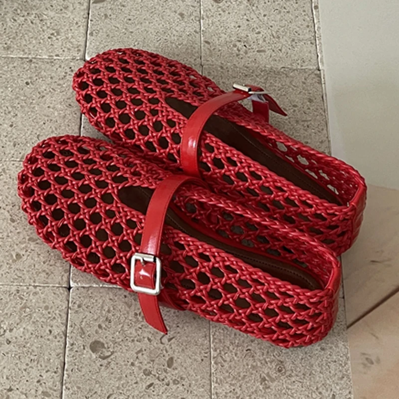 Eilyken Spring Fashion Hand Weaving Hollow Out Buckle Strap Flats Heels Women Sandals Designer Comfortable Ballet Banquet Shoes