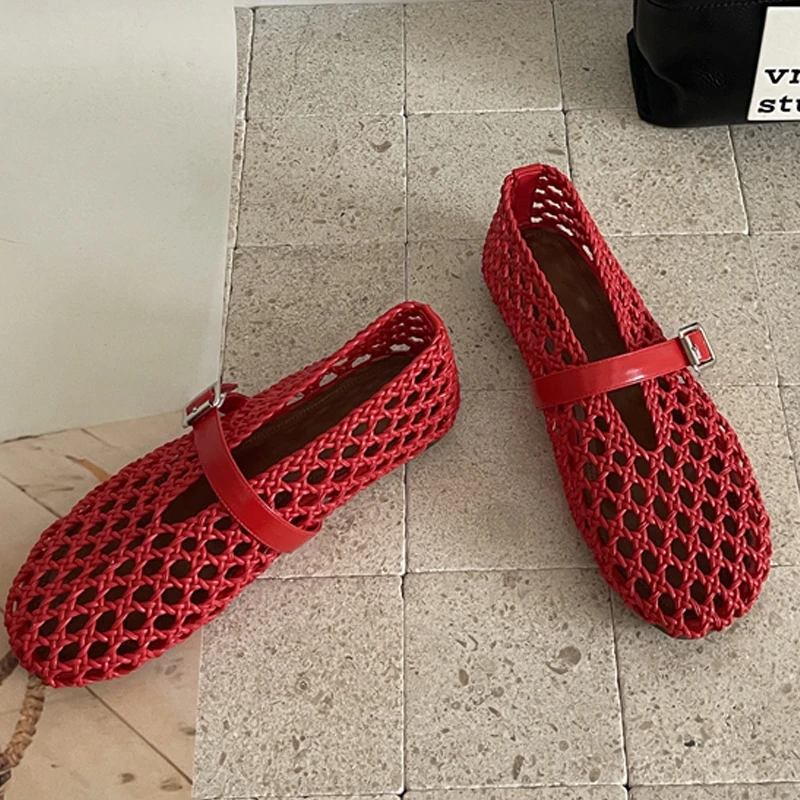 Eilyken Spring Fashion Hand Weaving Hollow Out Buckle Strap Flats Heels Women Sandals Designer Comfortable Ballet Banquet Shoes