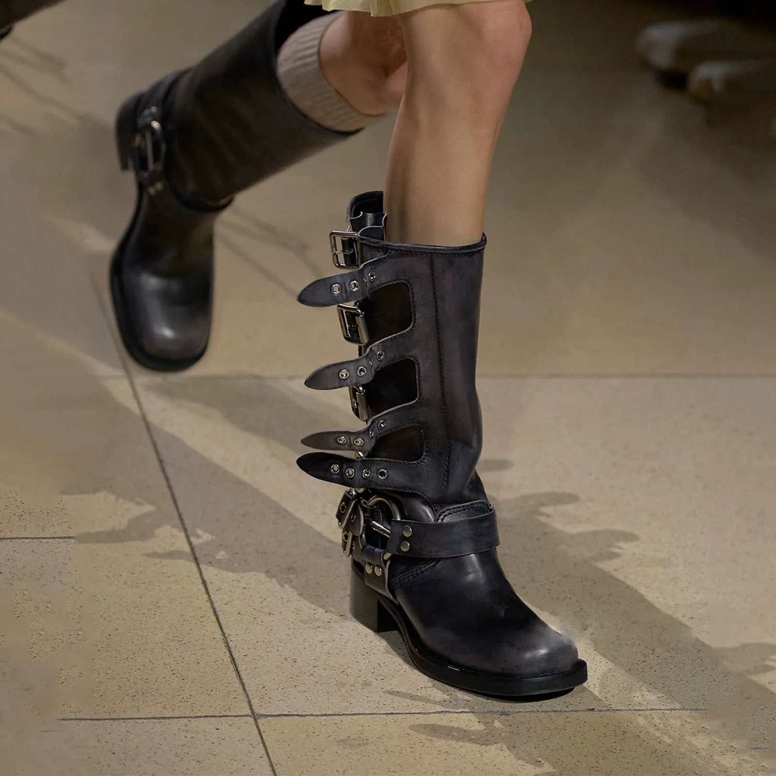 Metal Buckle Square Toe Knee High Boots Women Genuine Leather Leather Punk Long Boots Woman Chunky Heels Motorcycle Booties