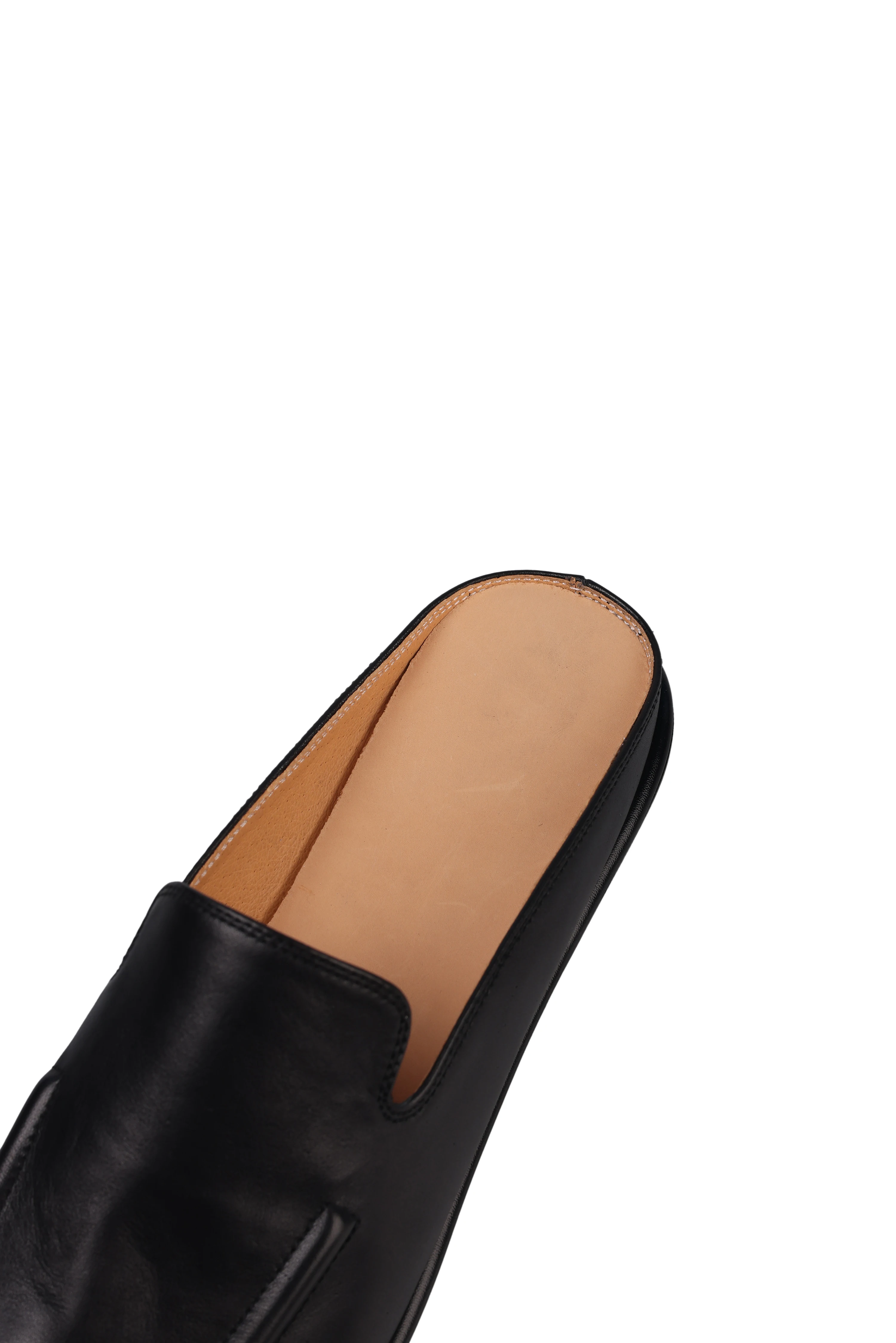 Dilalula 2026 Genuine Cow Leather women's Mules Round Toe Flat Heel Covered Toe Slippers Female Casual Slides Vacation Shoes