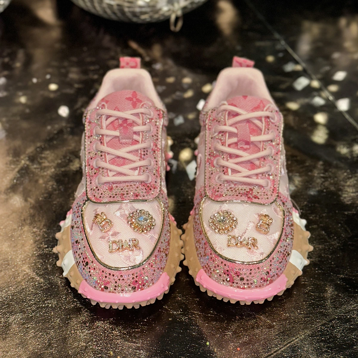 Luxury Designer Women's Sneakers Fashion Luxury Rhinestone Ladies Shoes 2026 New Outdoor Platform Female Sports Shoes Vulcanize