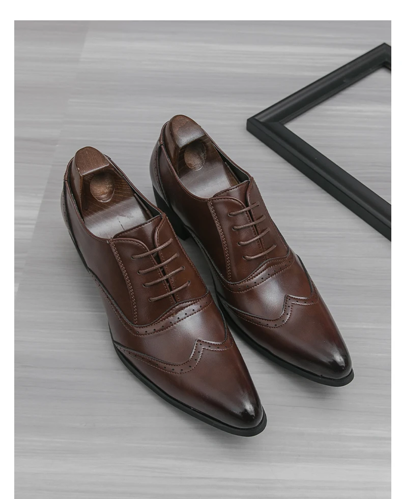 New Style Pointed-Toe Business Formal Leather Shoes for Men - English Style High-Heeled Brogue Trendy Casual Men's Shoes