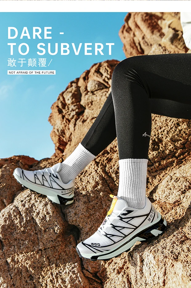 Men's Sports Shoes Casual Summer New Fashion Versatile Light Soft Sole Comfortable Outdoor Height Increasing Casual Sports Shoes