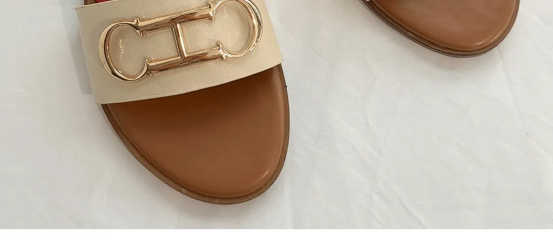 CH 2025 Summer New Women's Leisure Sandals Women's Slippers Simple Solid Colour Design Daily Style Fashion Women's Slippers