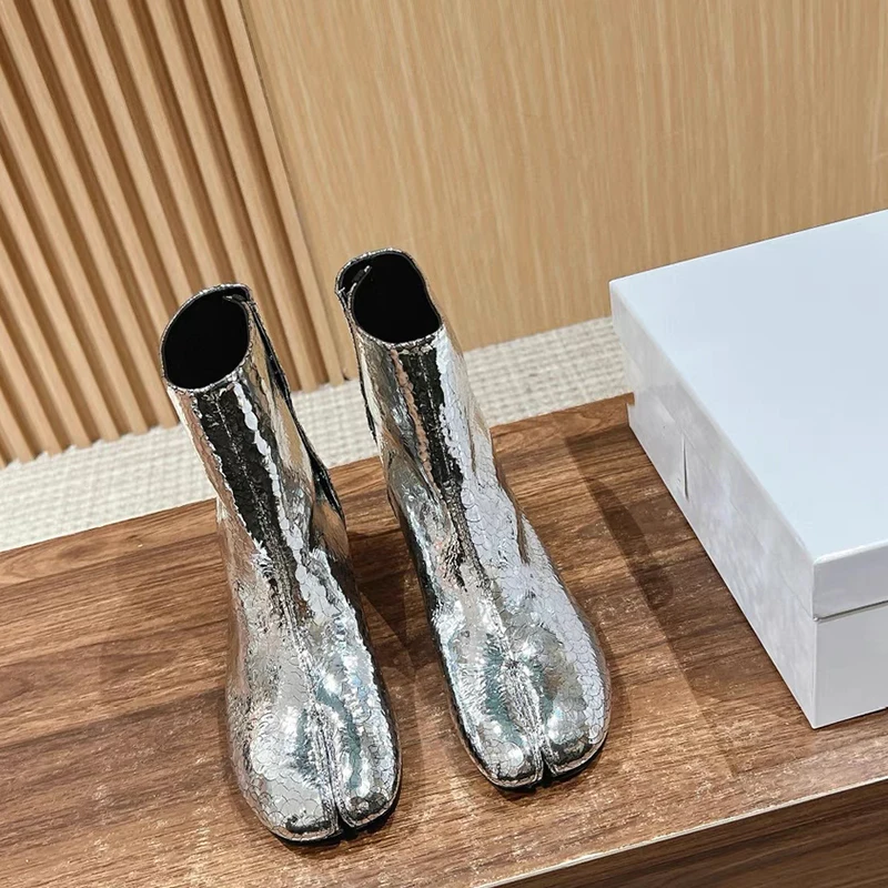 Luxury Brand Designer Genuine Leaher Tabi Shoes Broken Mirror Silver Chunky Heels Booties Split Toe Ankle Boos for Women