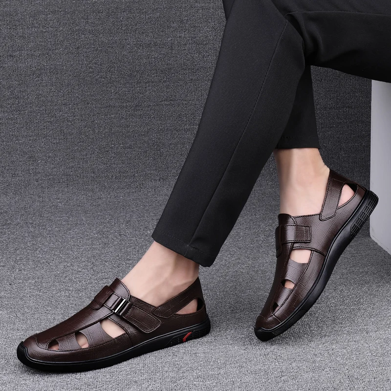 Men Genuine Leather Sandals Summer Male Shoes Beach Sandals Fashion Comfortable Outdoor Casual Sneakers Classic Business Sandals