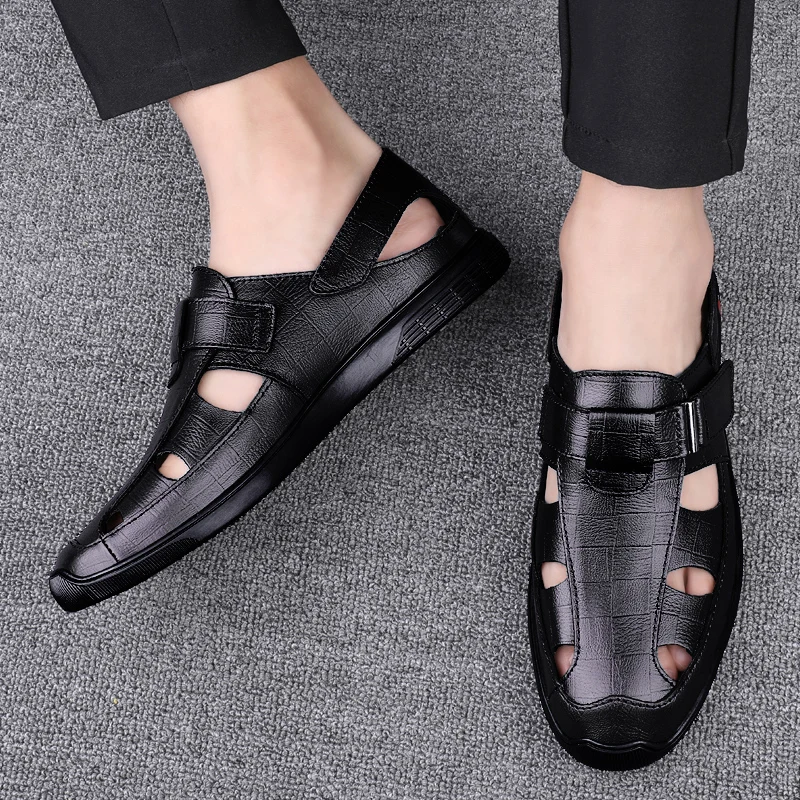 Men Genuine Leather Sandals Summer Male Shoes Beach Sandals Fashion Comfortable Outdoor Casual Sneakers Classic Business Sandals