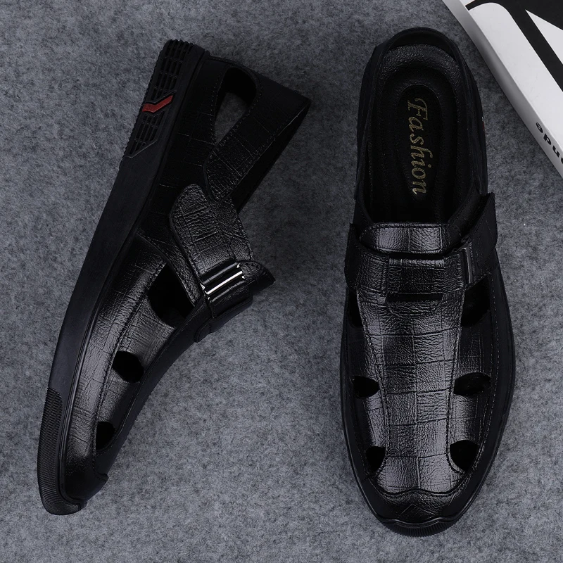 Men Genuine Leather Sandals Summer Male Shoes Beach Sandals Fashion Comfortable Outdoor Casual Sneakers Classic Business Sandals