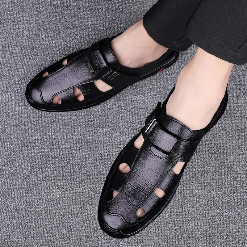 Men Genuine Leather Sandals Summer Male Shoes Beach Sandals Fashion Comfortable Outdoor Casual Sneakers Classic Business Sandals