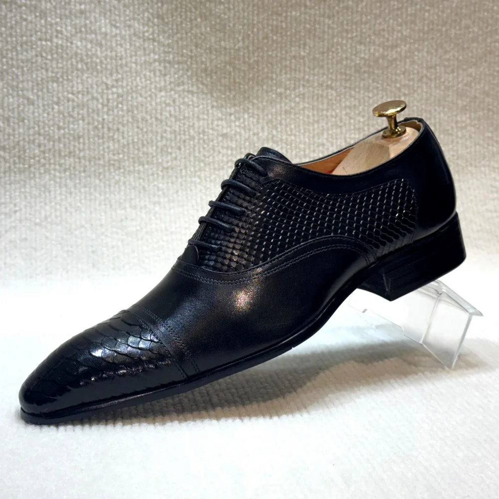 Men's Italian Style Luxury Genuine Leather Derby Shoes Pointed Toe Handmade Formal Oxford Lace-up Brogues
