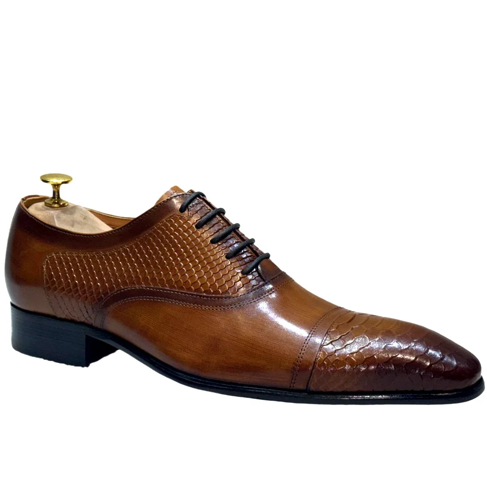 Men's Italian Style Luxury Genuine Leather Derby Shoes Pointed Toe Handmade Formal Oxford Lace-up Brogues