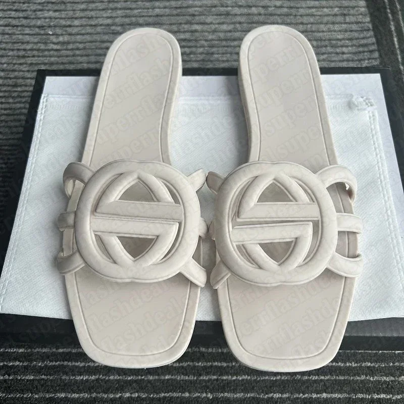 Ladies' Candy-colored Fashionable and Versatile Casual Anti-slip Beach Simple Style Women's Slippers