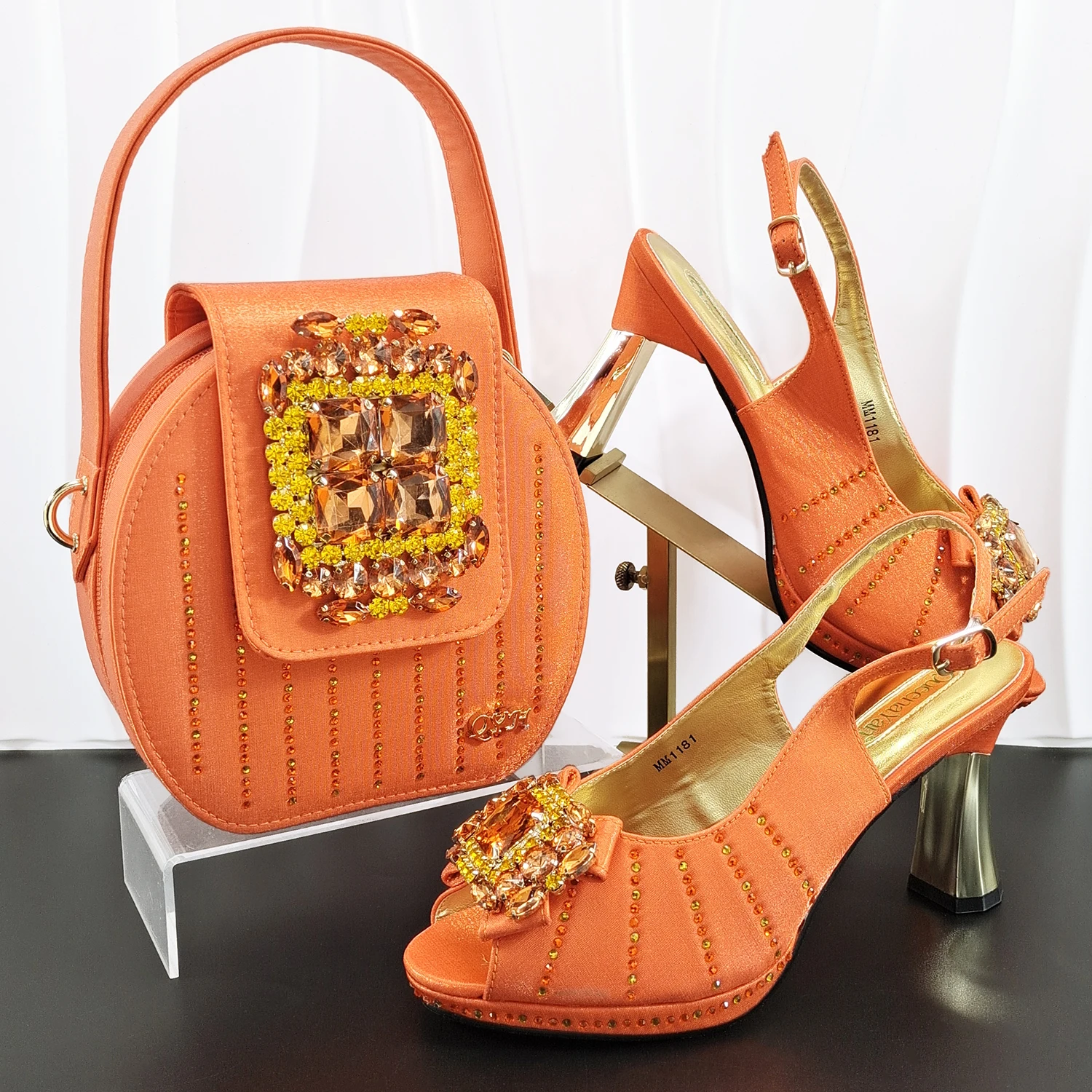 INS New Arrival Orange Color Party Wedding Pointed Toe Ladies Casual High Heels and Soft Bag Set Decorated With Rhinestone