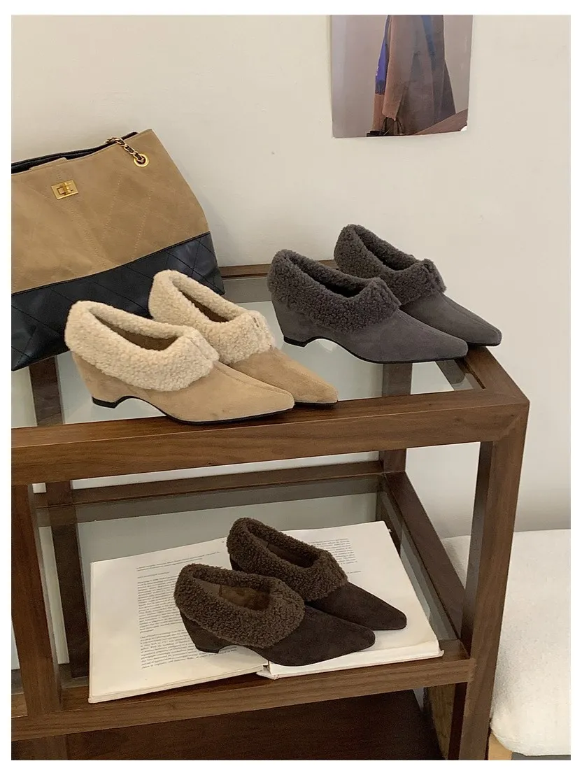 Elegant Women Pumps Thick Low Heel 2026 Winter Warm Fur Shoes New Fashion Ladies Shoes For Party Dress Pumps Pointed To Footwear