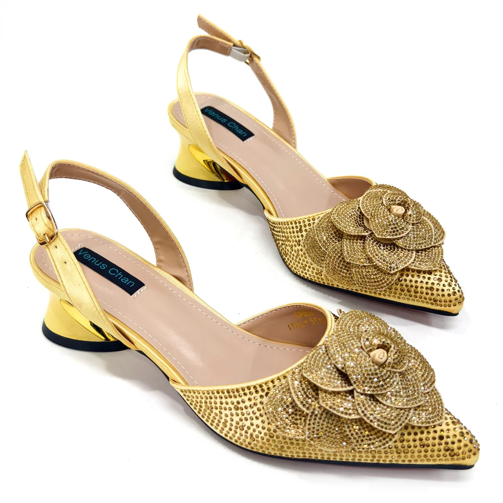 Venus Chan Shoes for Women Pointed-Toe Large Flower Decoration Rhinestone Low Heel Italian Design Black Color Shoes and Bags Set