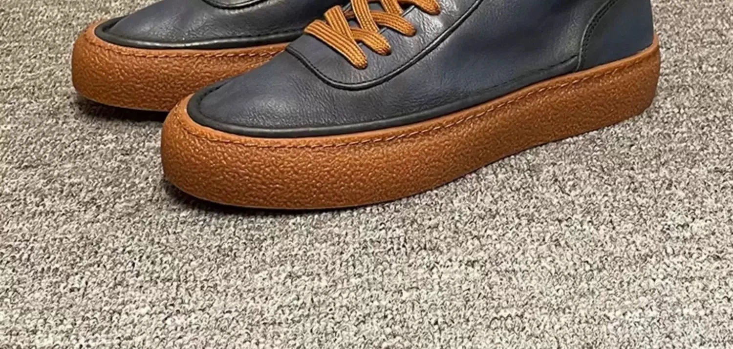 2025 New Men's Fleece Lined High Top Shoes, Retro Leather Work Boots with Chunky Sole, All-Day Comfort Winter Casual Sneakers