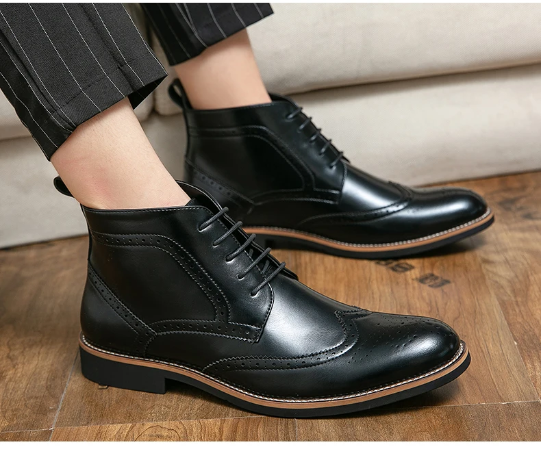Brand Winter Men Snow Boots Good Quality Leather Ankle Derby Brogue Shoes High Top Lace Up Autumn Black Fashion Size 38-45