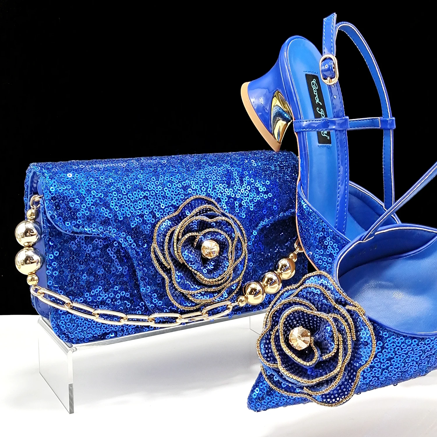 New Arrival Elegant Full of Rhinestone Flower Design Style White Color Party Wedding Pointed Toe Women Shoes and Bag Set